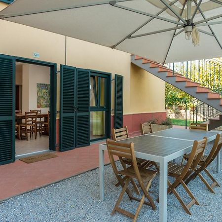 Agriturismo Le Vecchie Scuole Campiglia Marittima Buitenkant foto