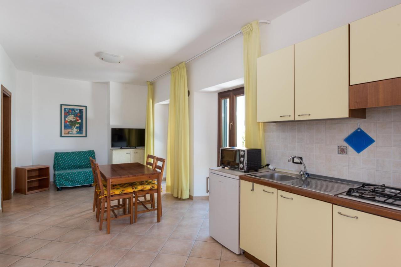 Agriturismo Le Vecchie Scuole Campiglia Marittima Buitenkant foto