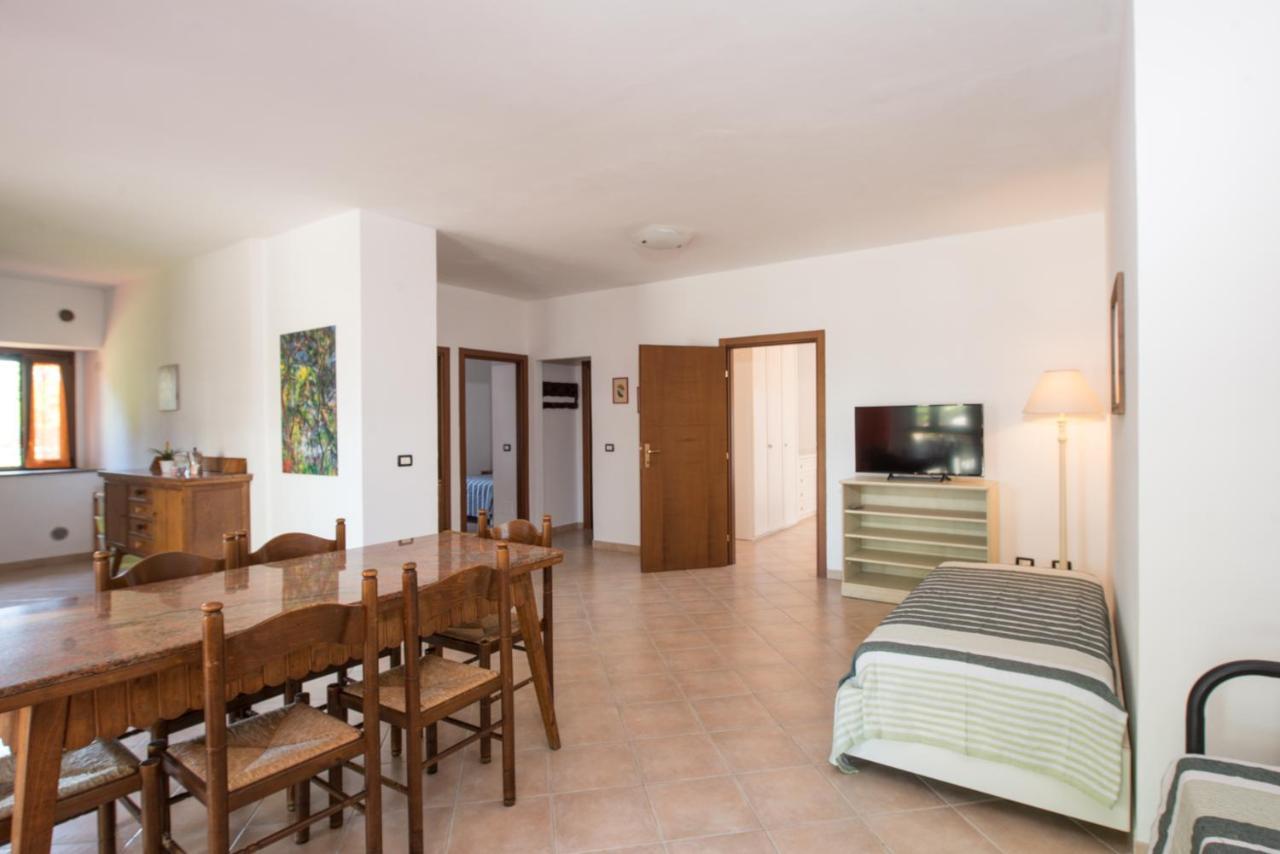 Agriturismo Le Vecchie Scuole Campiglia Marittima Buitenkant foto
