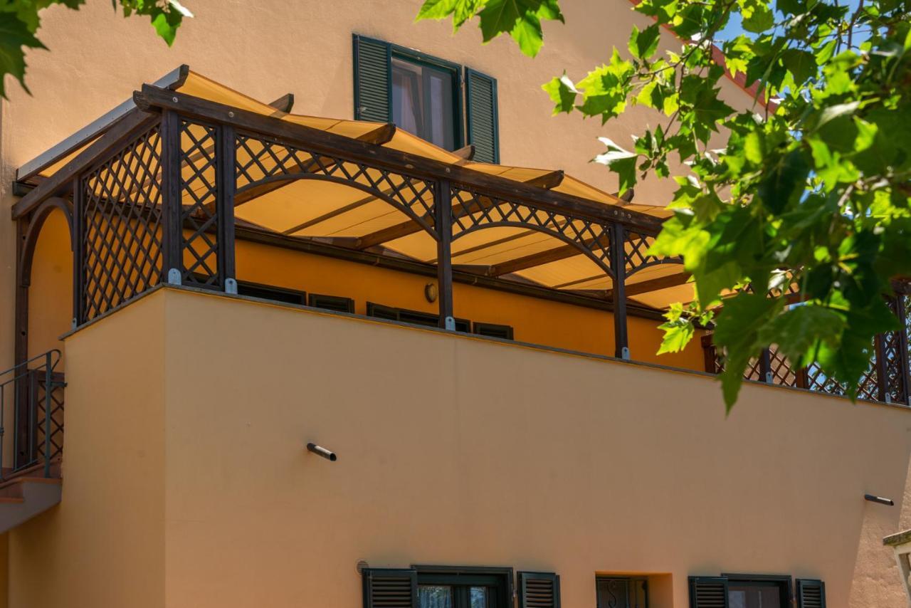 Agriturismo Le Vecchie Scuole Campiglia Marittima Buitenkant foto