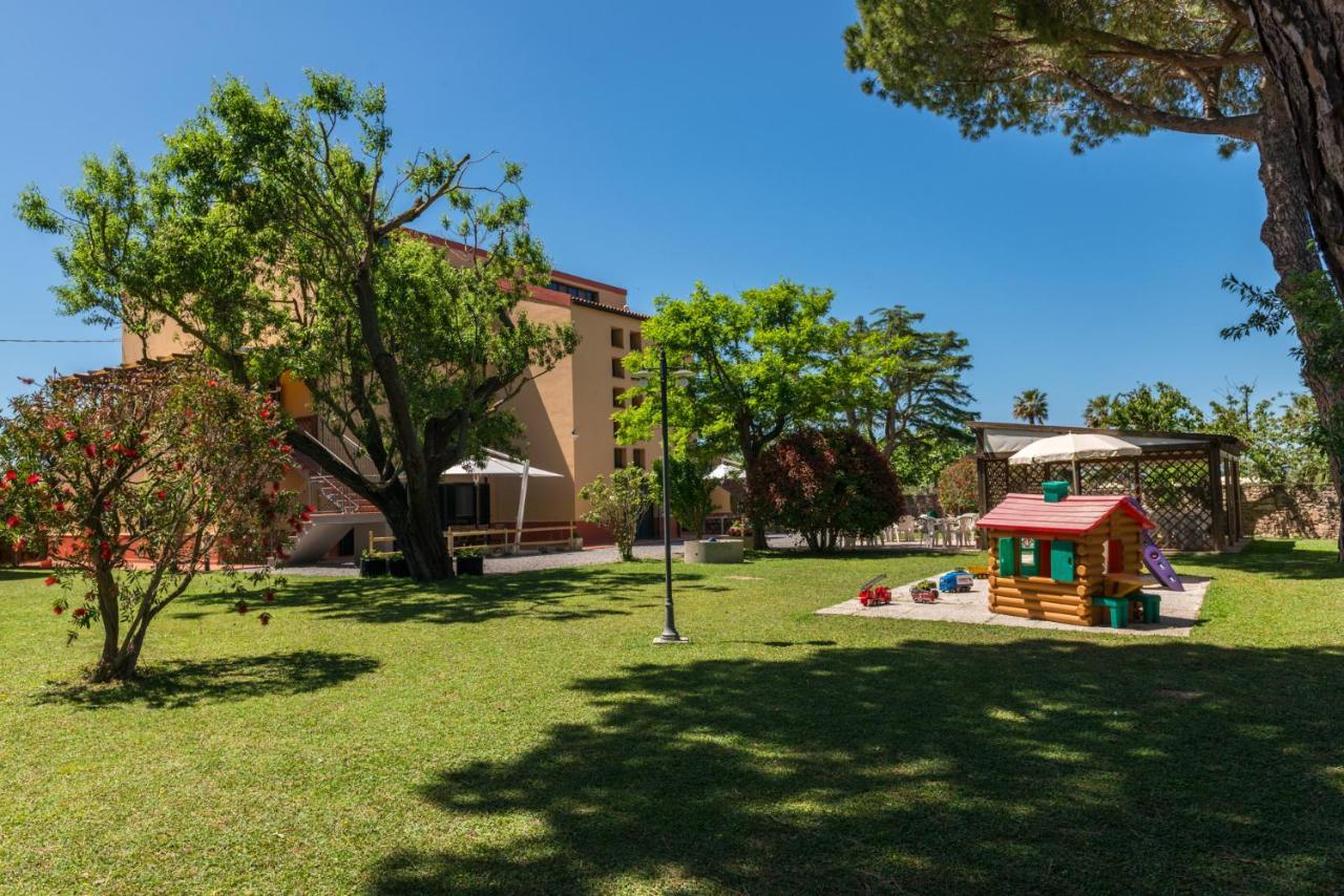 Agriturismo Le Vecchie Scuole Campiglia Marittima Buitenkant foto